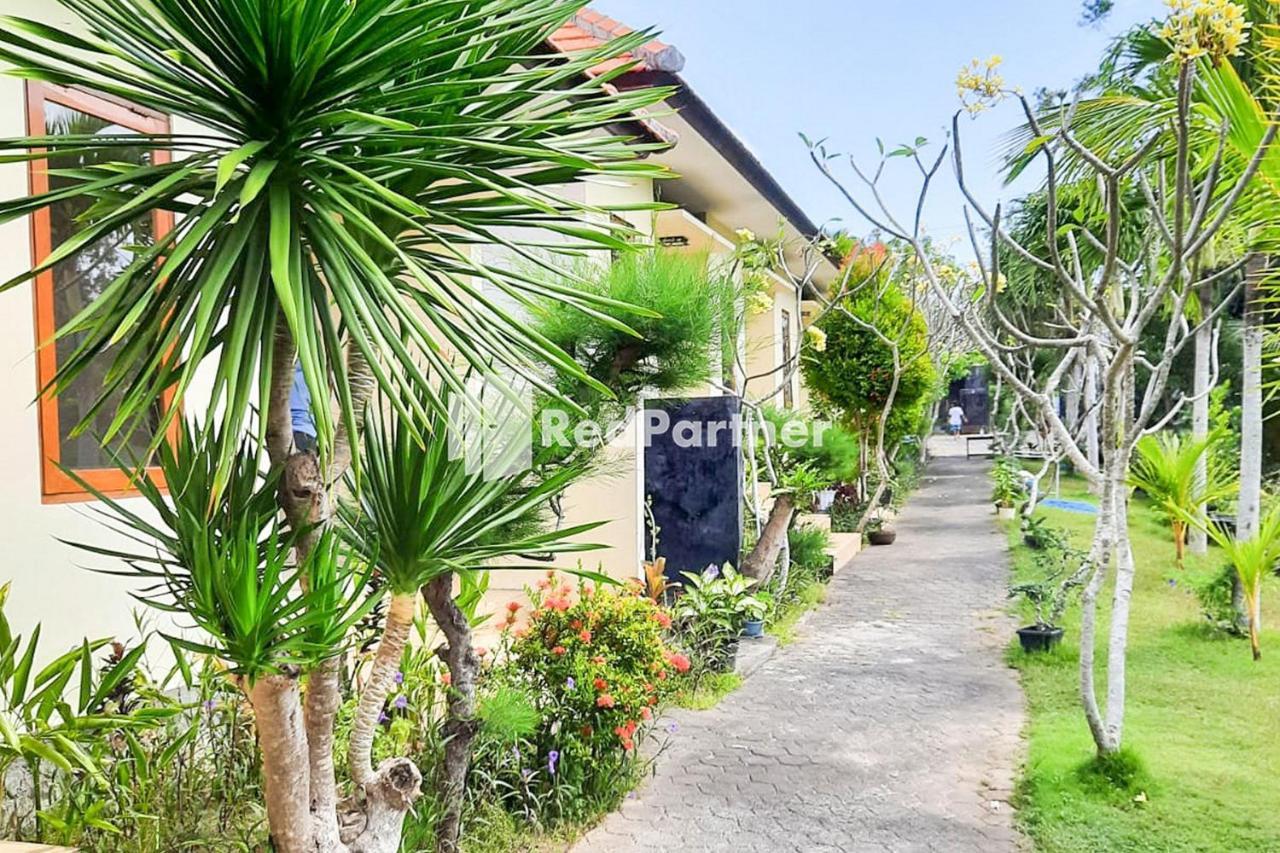 Bhujangga'S Village Near Pantai Uluwatu Redpartner Екстер'єр фото