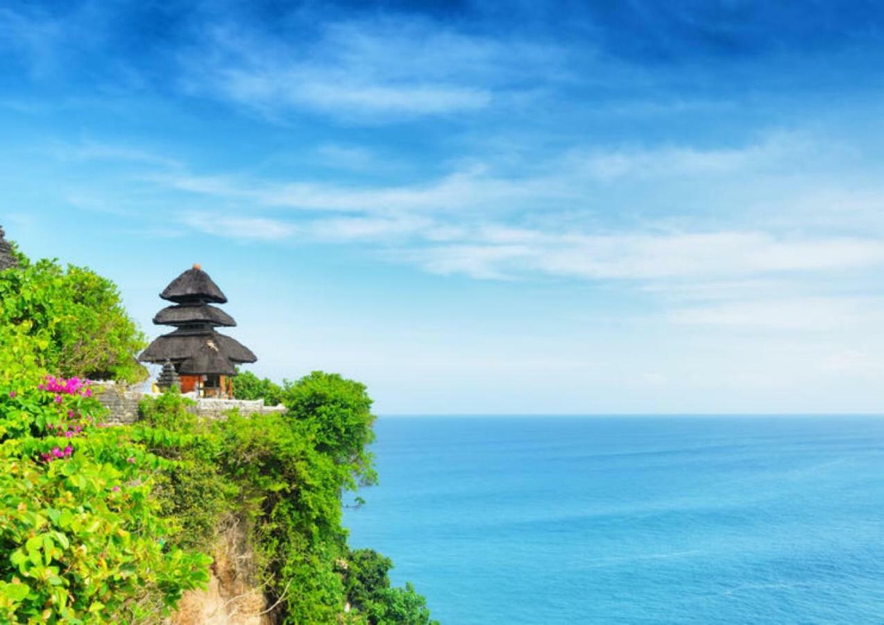 Bhujangga'S Village Near Pantai Uluwatu Redpartner Екстер'єр фото
